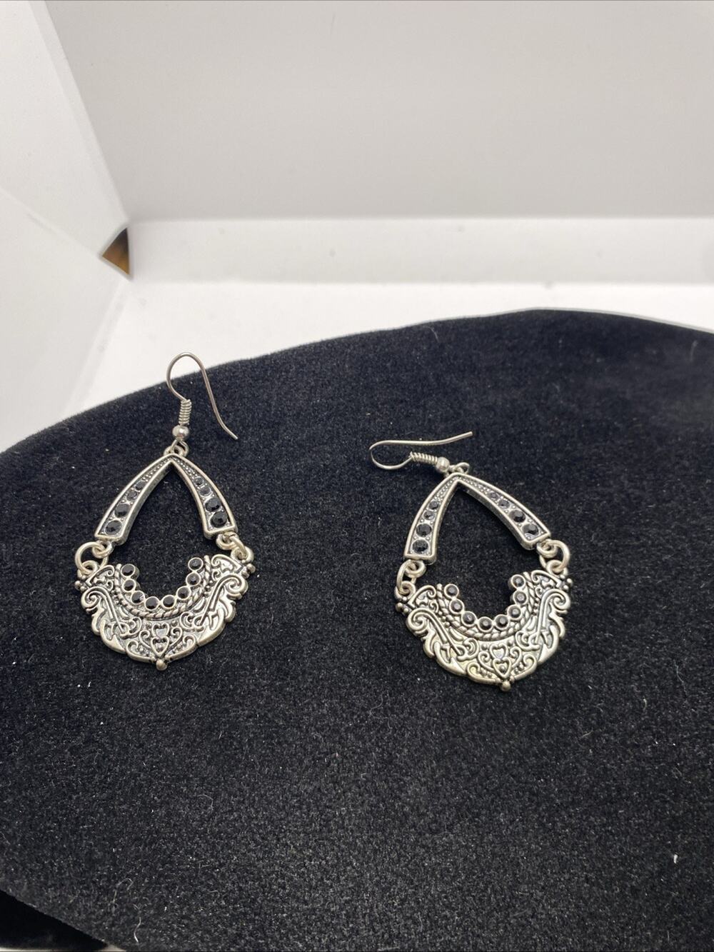Vintage Gothic Style Earrings Womens Black EarringS Silver